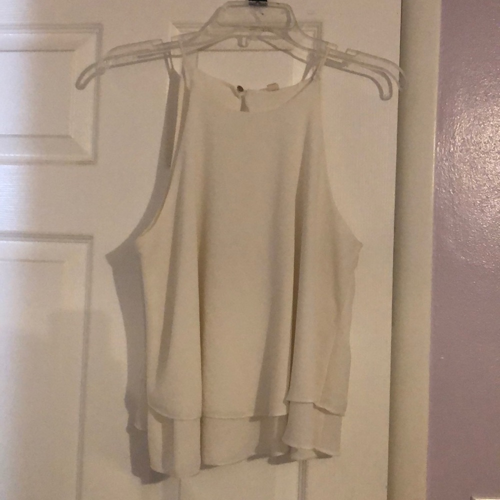 Flowing short sleeve top